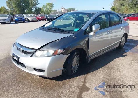 2010 Honda Civic Hybrid z USA, uszkodzony, nr VIN JHMFA3F28AS004965